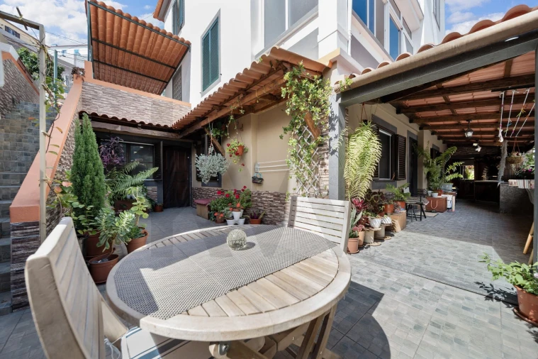 Moradia T3 para Venda em Funchal (São Pedro) Foto 11