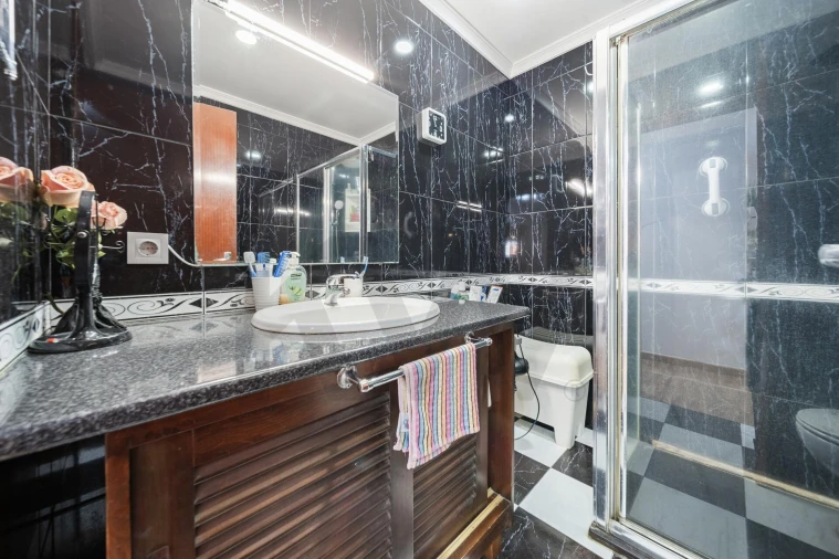 Moradia T3 para Venda em Funchal (São Pedro) Foto 29