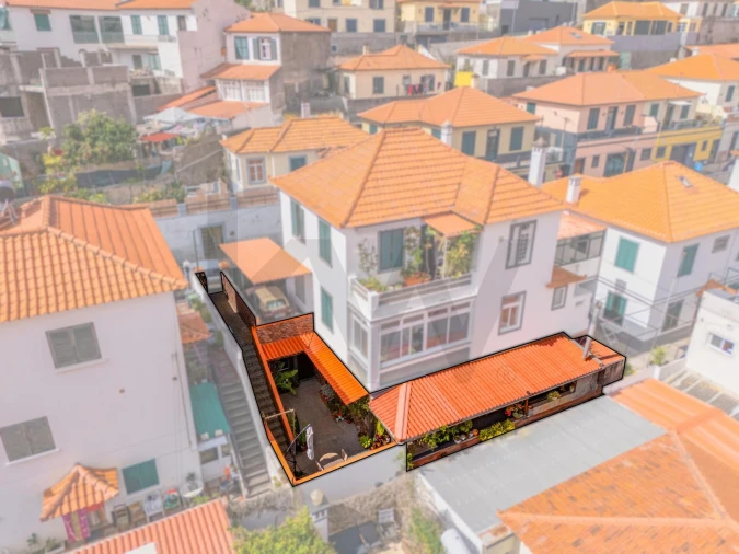 Moradia T3 para Venda em Funchal (São Pedro)