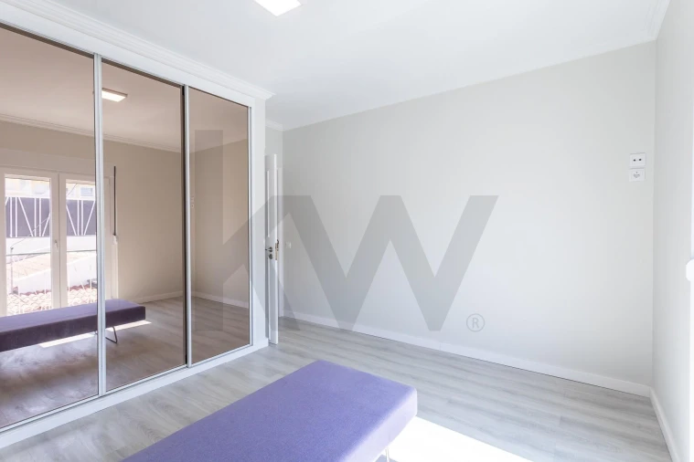 Apartamento T2 para Arrendamento em Alcabideche Foto 13