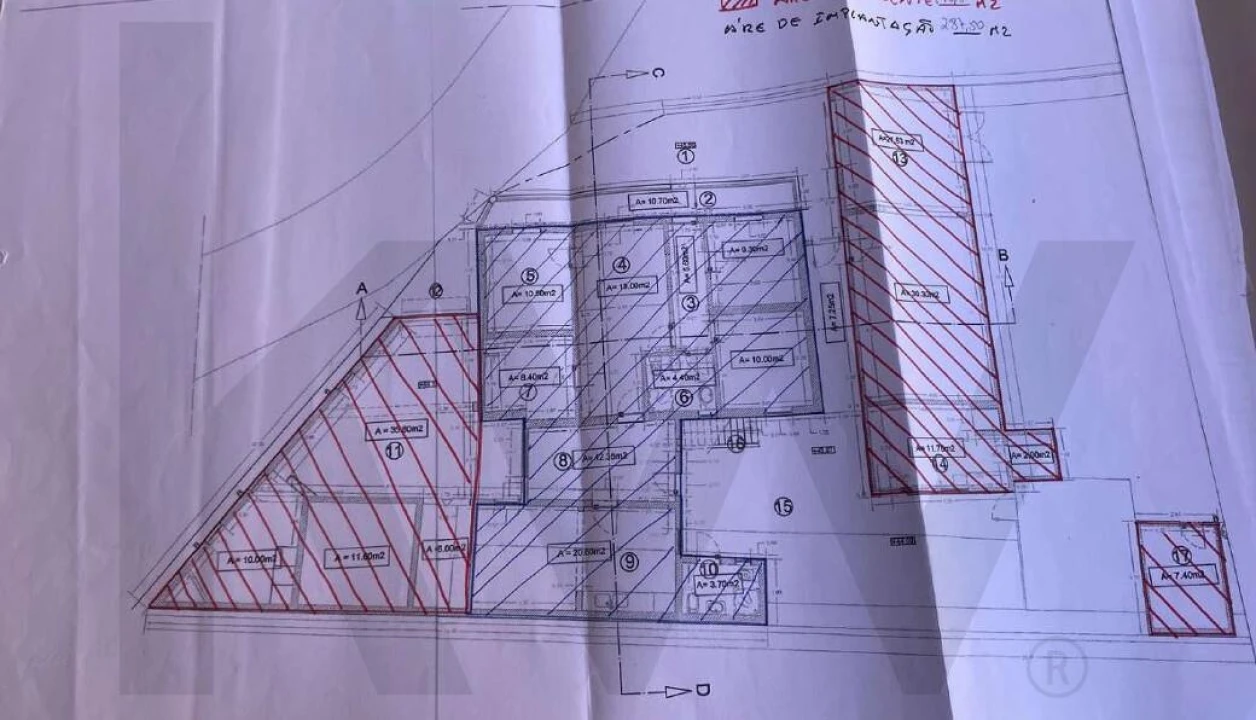 Moradia T3 para Venda em Quarteira Foto 63