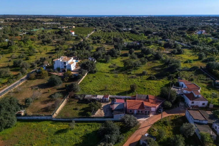 Moradia T3 para Venda em Quarteira Foto 61