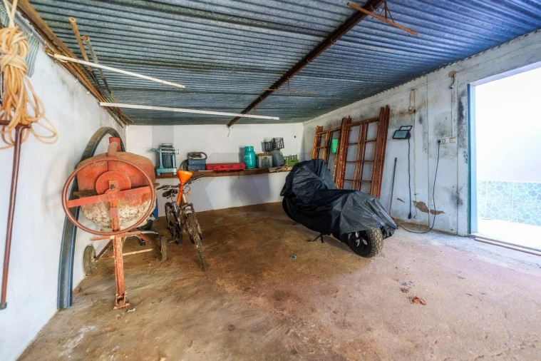 Moradia T3 para Venda em Quarteira Foto 49