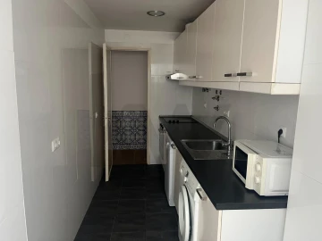 Apartamento T1 para Arrendamento em Algés, Linda-A-Velha e Cruz Quebrada-Dafundo