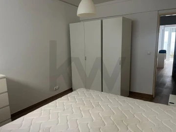 Apartamento T1 para Arrendamento em Algés, Linda-A-Velha e Cruz Quebrada-Dafundo