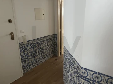 Apartamento T1 para Arrendamento em Algés, Linda-A-Velha e Cruz Quebrada-Dafundo