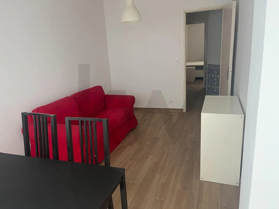 Apartamento T1 para Arrendamento em Algés, Linda-A-Velha e Cruz Quebrada-Dafundo Foto 2