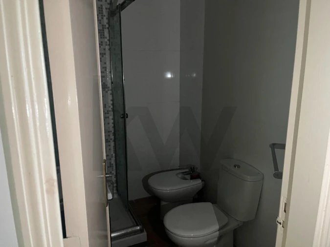 Apartamento T1 para Arrendamento em Algés, Linda-A-Velha e Cruz Quebrada-Dafundo Foto 7