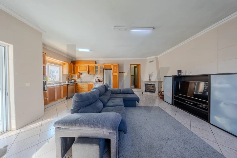 Moradia T3 para Venda em Rio Maior Foto 7