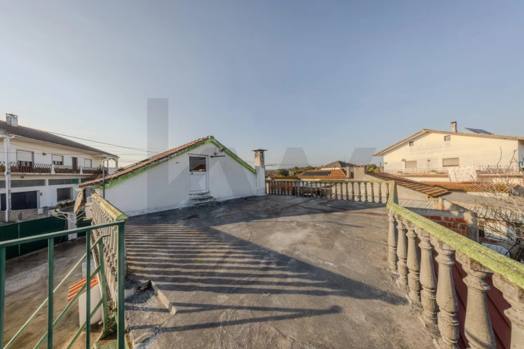 Moradia T3 para Venda em Rio Maior Foto 28