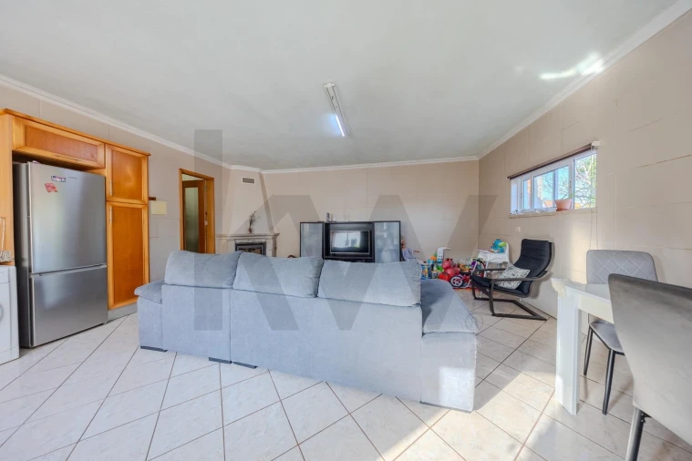 Moradia T3 para Venda em Rio Maior Foto 4