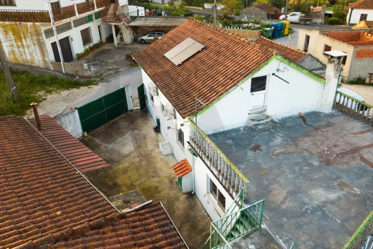 Moradia T3 para Venda em Rio Maior Foto 2