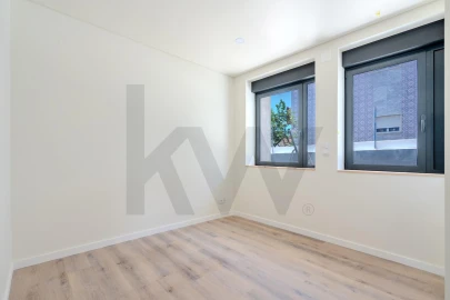Apartamento T4 para Venda em Ramada e Caneças