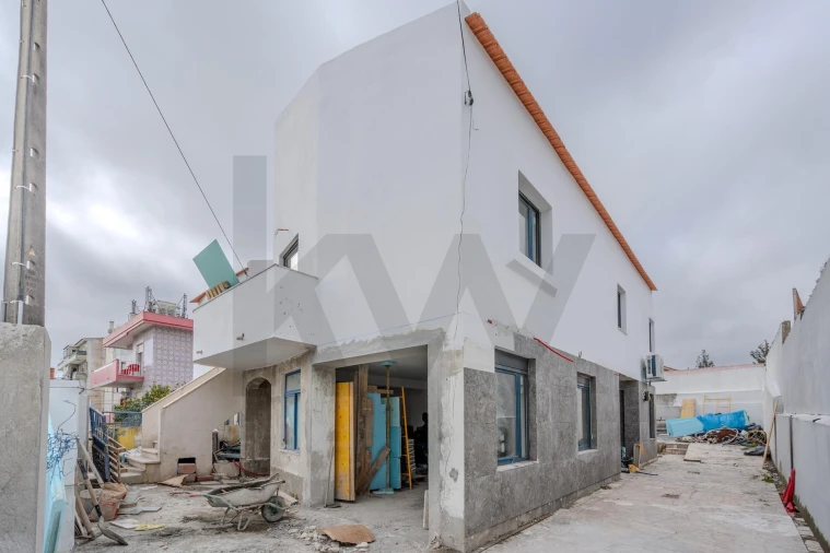 Apartamento T4 para Venda em Ramada e Caneças Foto 14