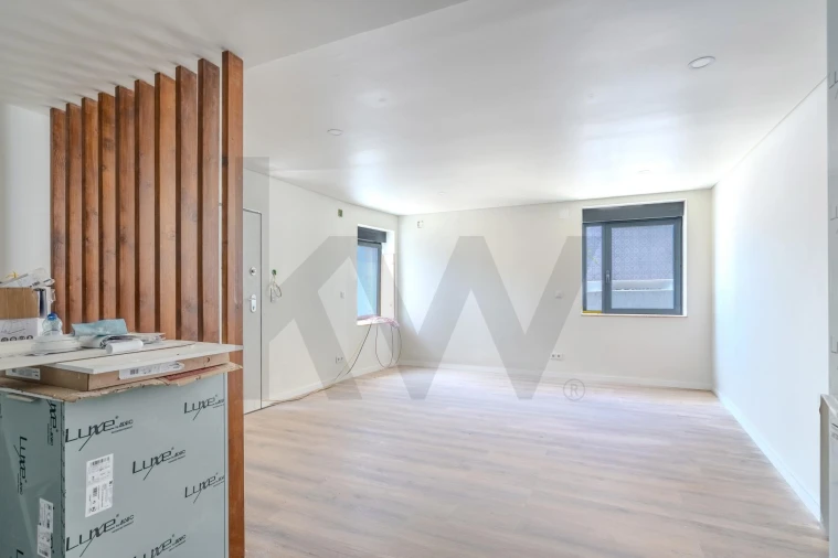 Apartamento T4 para Venda em Ramada e Caneças Foto 5