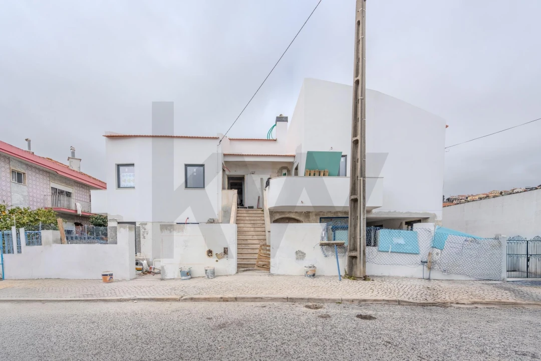 Apartamento T4 para Venda em Ramada e Caneças Foto 16