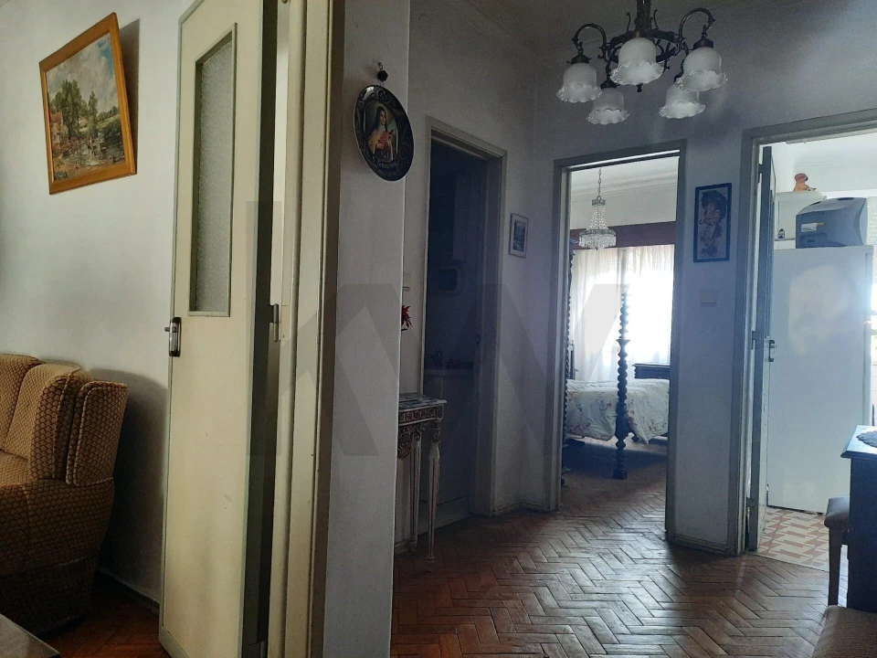 Apartamento T1 para Venda em Alfragide Foto 10