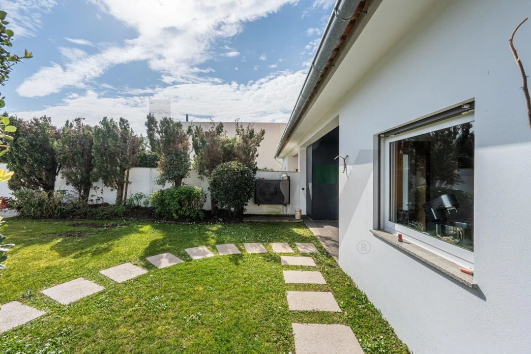 Moradia T4 para Venda em Afife Foto 39