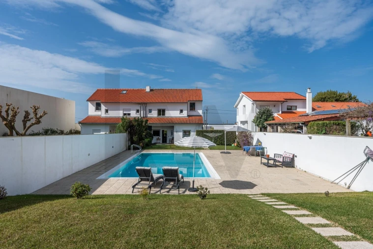 Moradia T4 para Venda em Afife