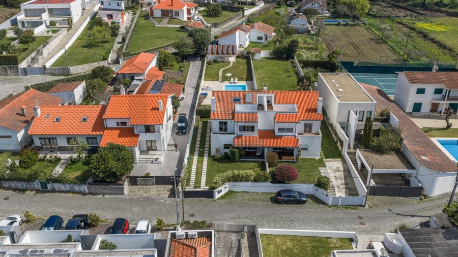 Moradia T4 para Venda em Afife Foto 43