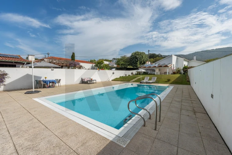 Moradia T4 para Venda em Afife Foto 38