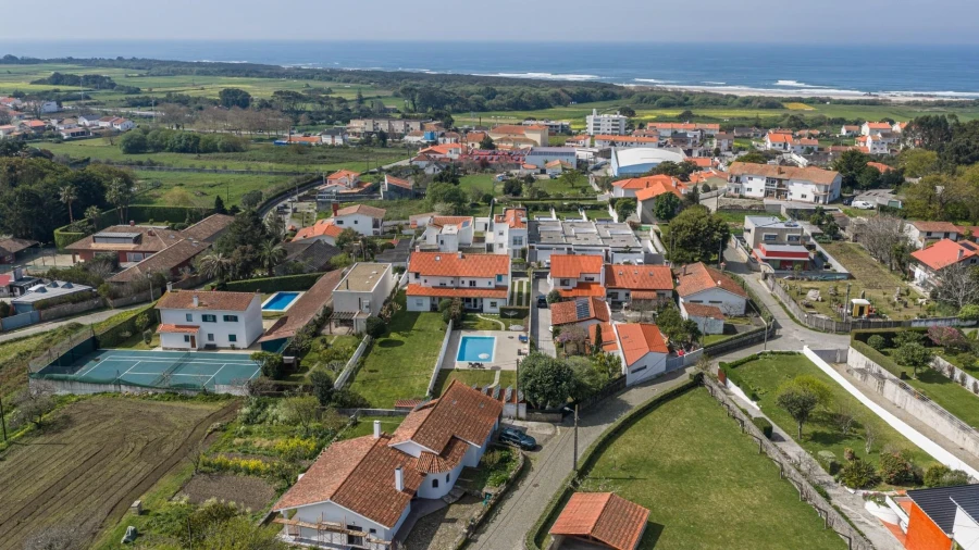 Moradia T4 para Venda em Afife Foto 61