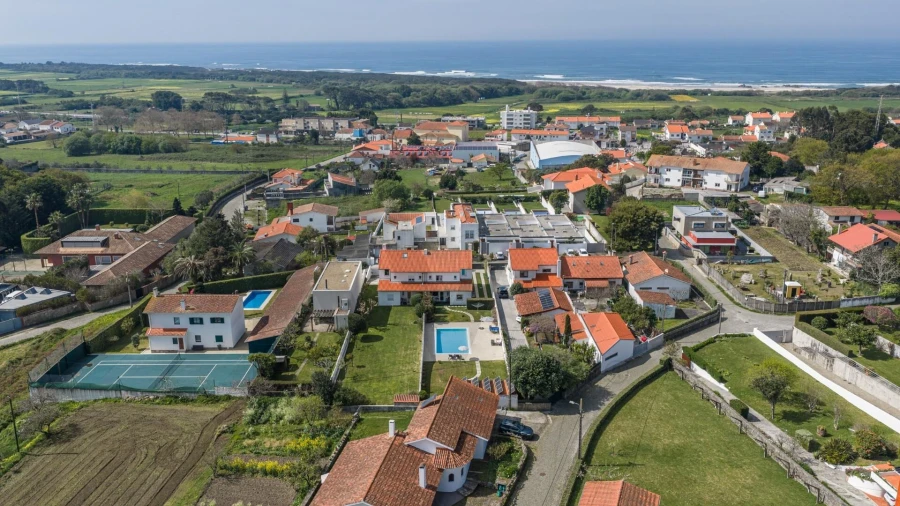 Moradia T4 para Venda em Afife Foto 46