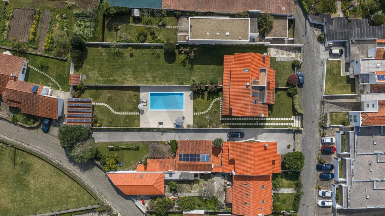 Moradia T4 para Venda em Afife Foto 51