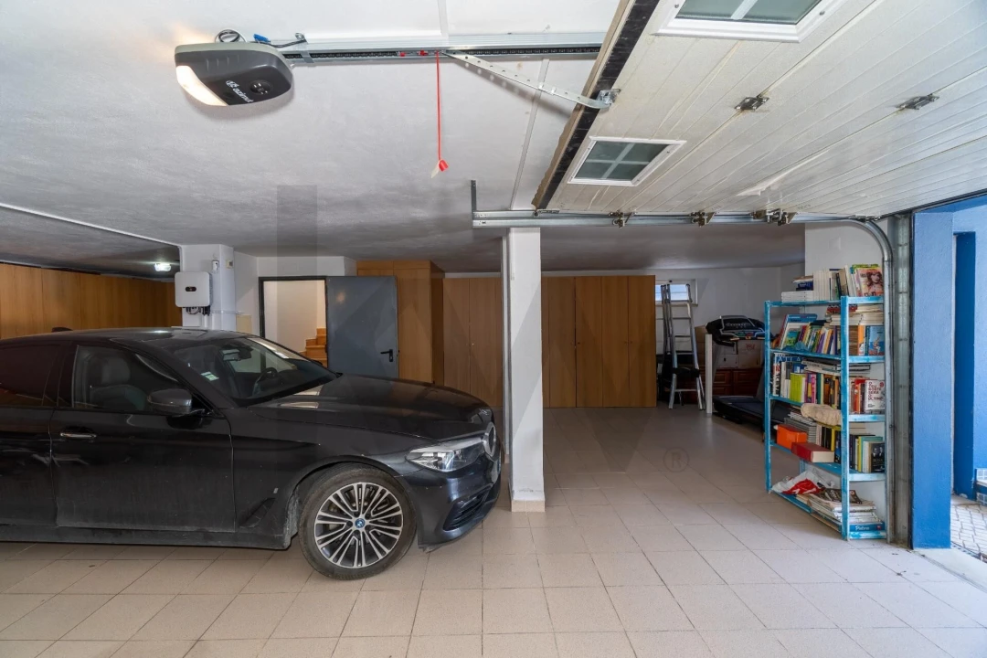 Moradia T4 para Venda em Montenegro Foto 52