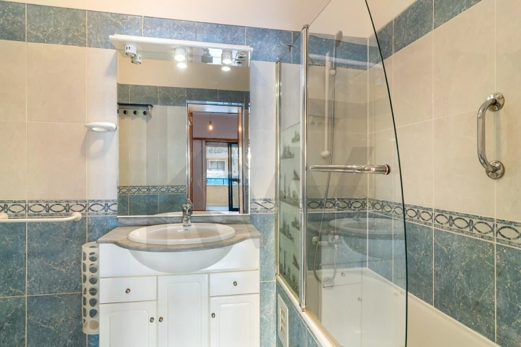 Apartamento T2 para Venda em São Domingos de Rana Foto 20