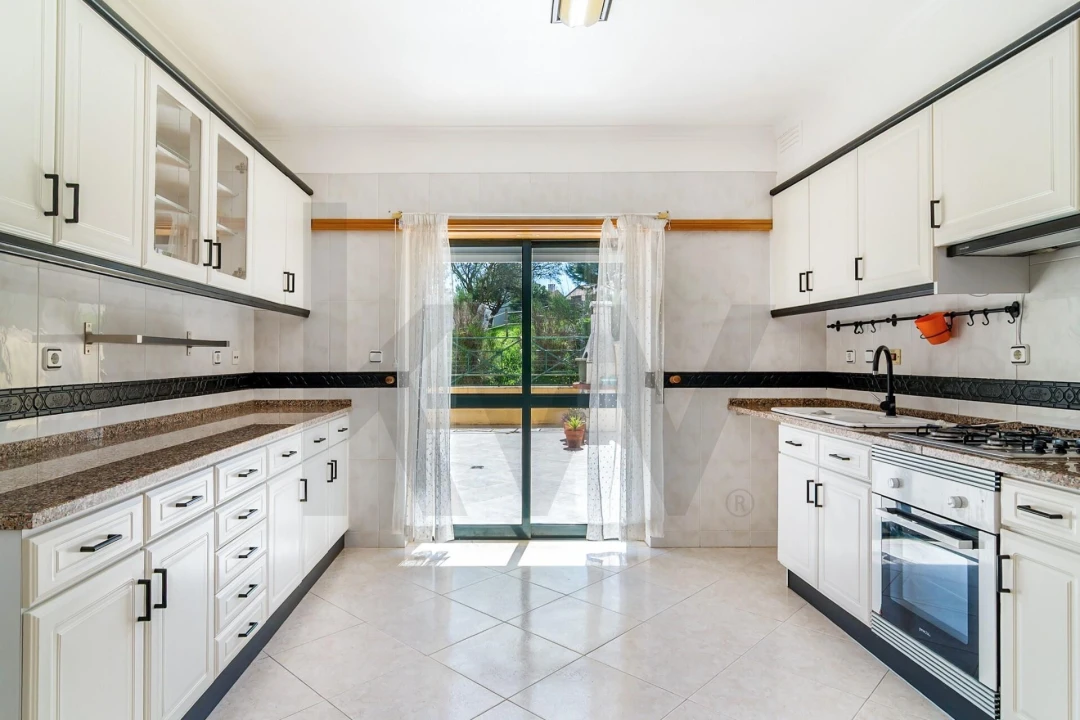 Apartamento T2 para Venda em São Domingos de Rana Foto 10