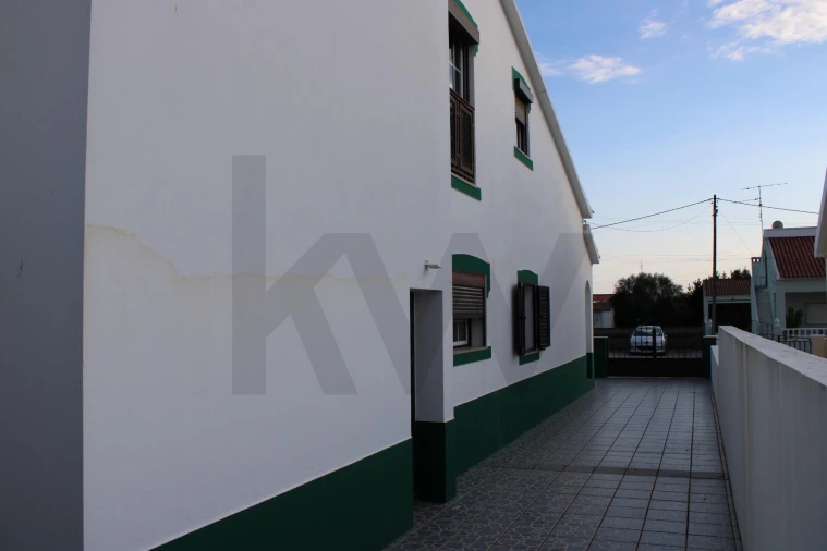 Moradia T4 para Venda em Cano Foto 4