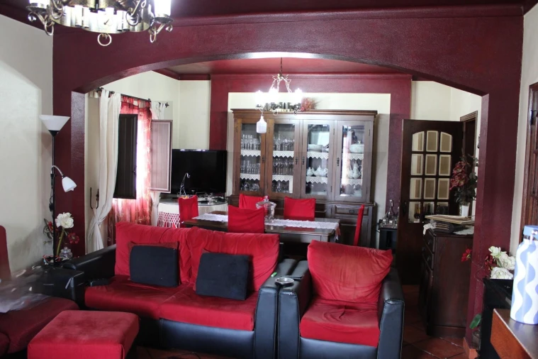 Moradia T4 para Venda em Cano Foto 8