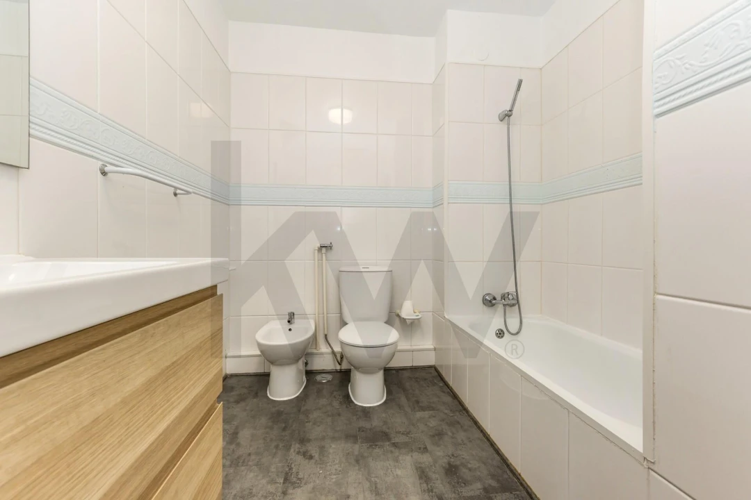 Apartamento T2 para Arrendamento em São Domingos de Rana Foto 12