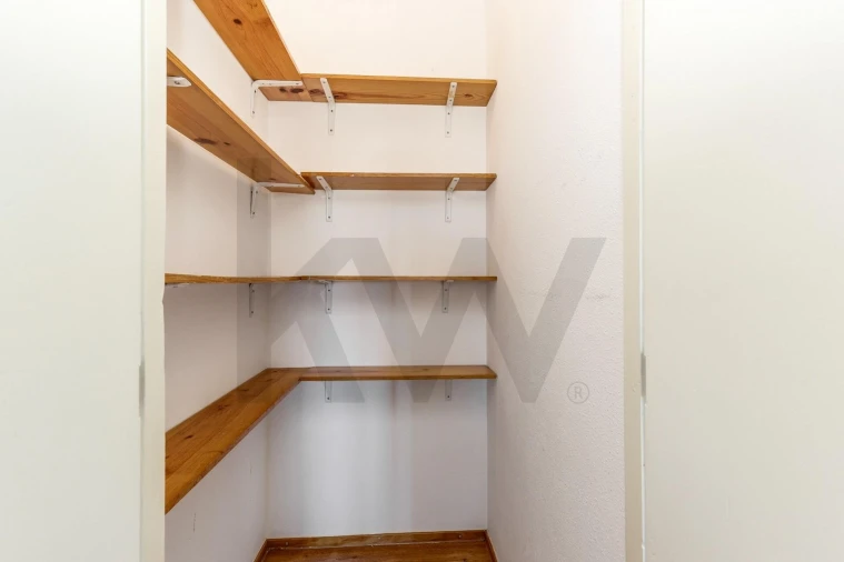 Apartamento T2 para Arrendamento em São Domingos de Rana Foto 18