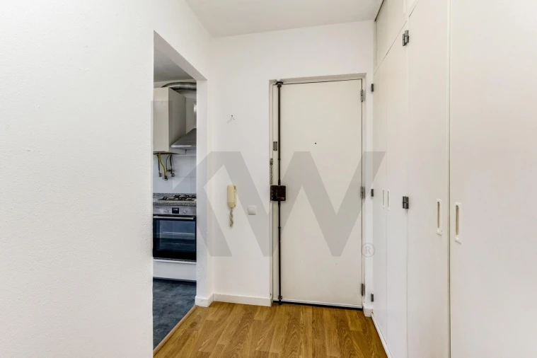 Apartamento T2 para Arrendamento em São Domingos de Rana Foto 8