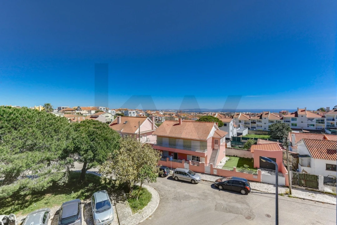 Apartamento T2 para Arrendamento em São Domingos de Rana Foto 19