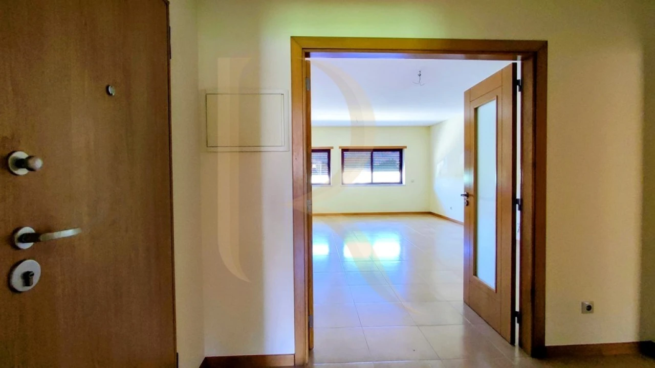 Apartamento T3 para Venda em Seixal, Arrentela e Aldeia de Paio Pires Foto 11