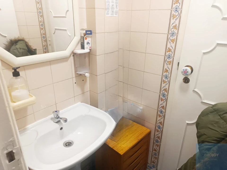 Loja para Venda em Algés, Linda-A-Velha e Cruz Quebrada-Dafundo Foto 8