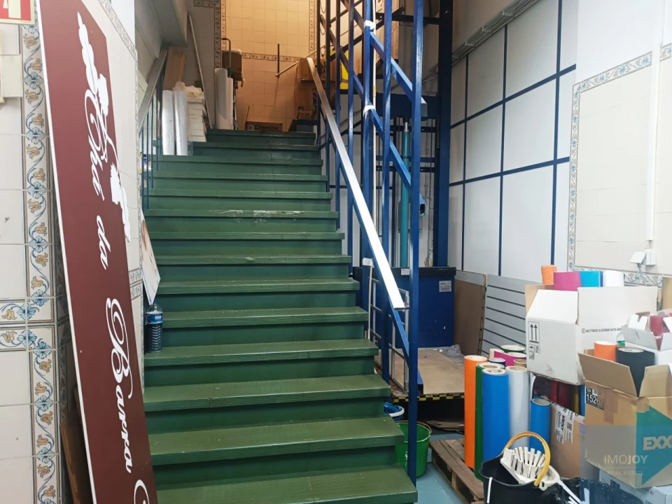 Loja para Arrendamento em Algés, Linda-A-Velha e Cruz Quebrada-Dafundo Foto 12