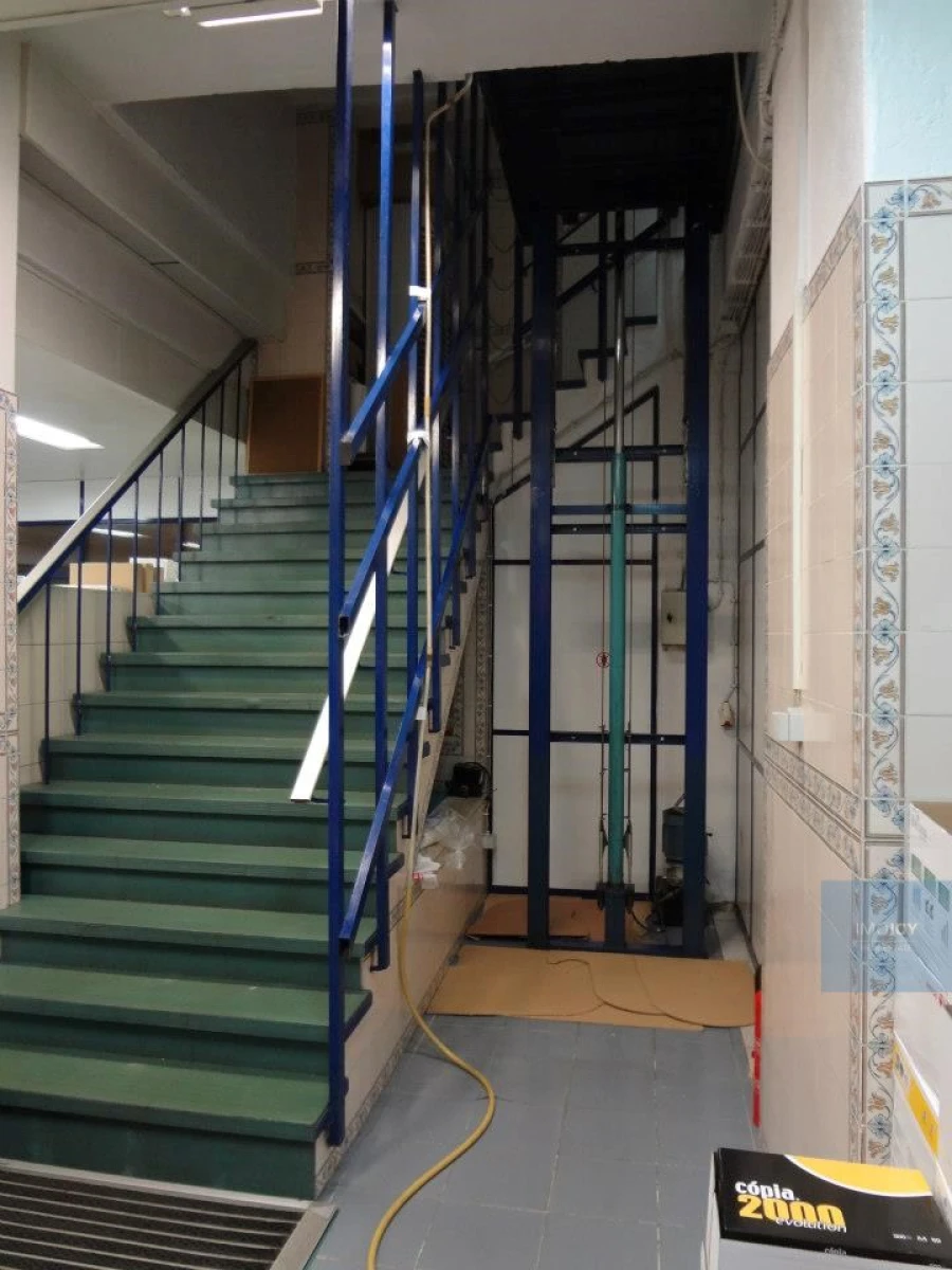 Loja para Arrendamento em Algés, Linda-A-Velha e Cruz Quebrada-Dafundo Foto 6