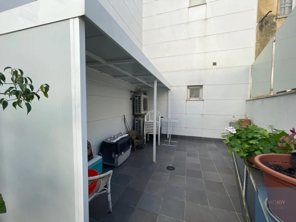 Apartamento T3 para Arrendamento em Algés, Linda-A-Velha e Cruz Quebrada-Dafundo Foto 33