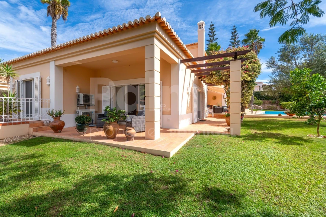 Moradia T3 para Venda em Ferragudo Foto 40