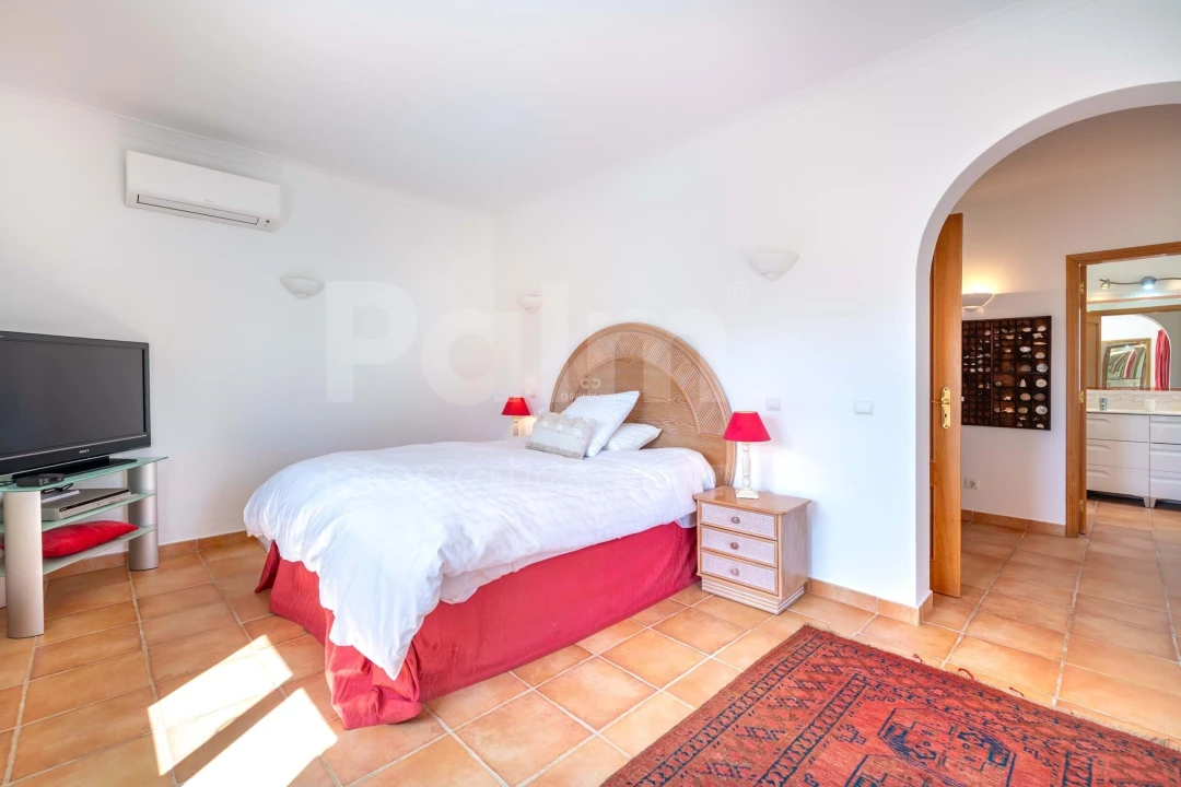 Moradia T3 para Venda em Ferragudo Foto 8