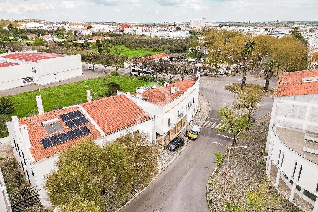 Moradia T5 para Venda em Malagueira e Horta das Figueiras Foto 55