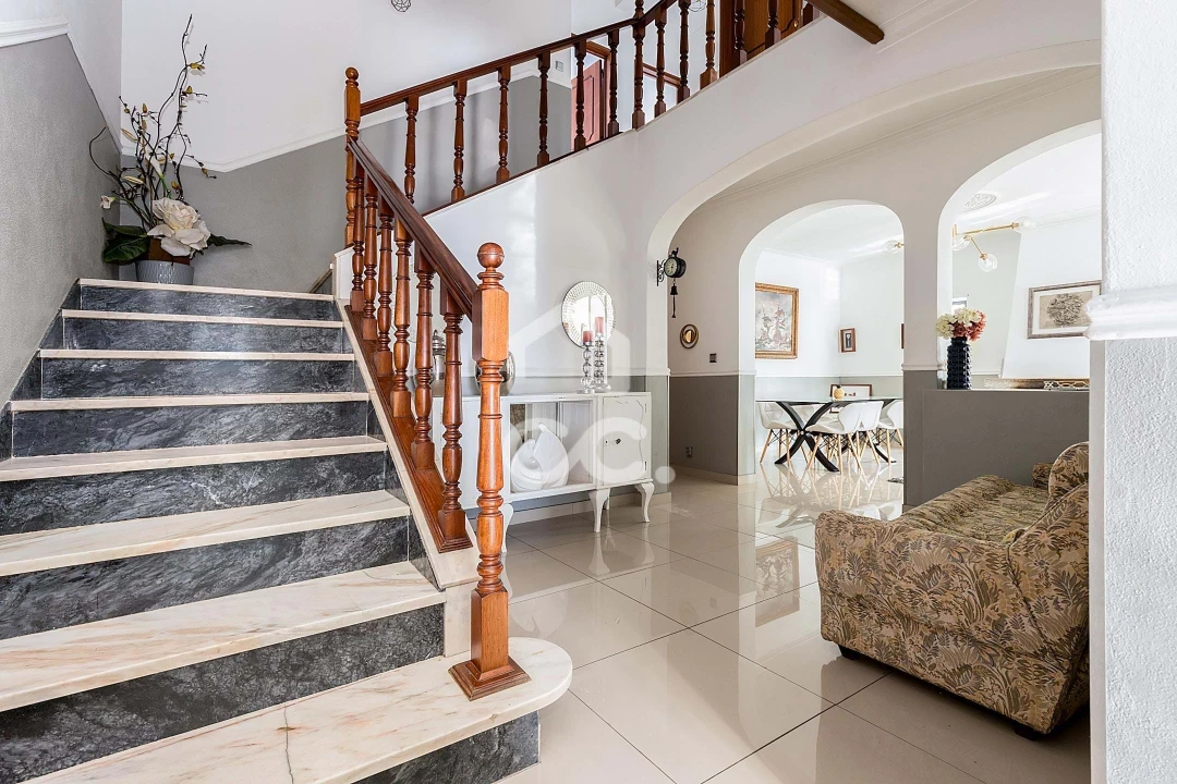 Moradia T5 para Venda em Malagueira e Horta das Figueiras Foto 15