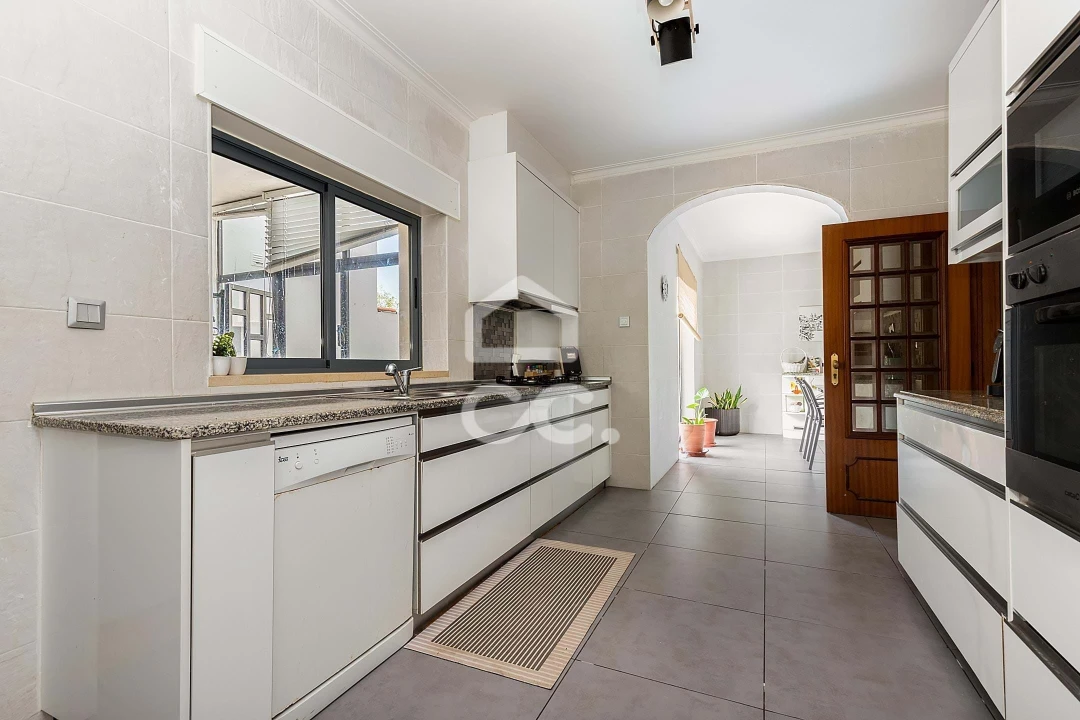 Moradia T5 para Venda em Malagueira e Horta das Figueiras Foto 11