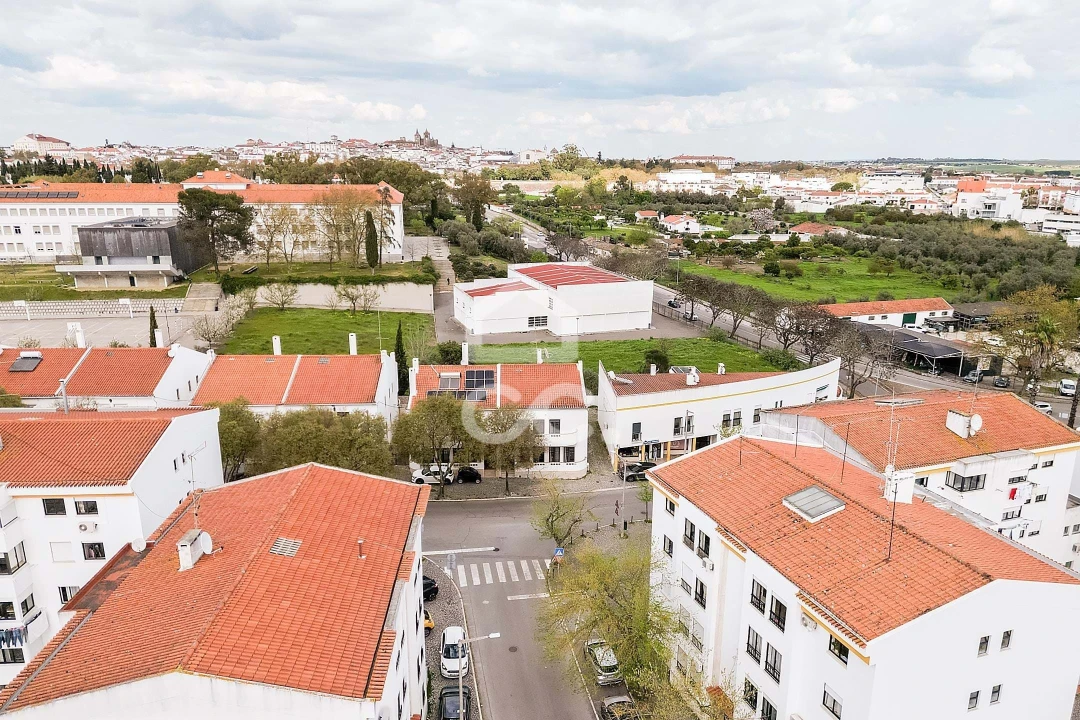 Moradia T5 para Venda em Malagueira e Horta das Figueiras Foto 48