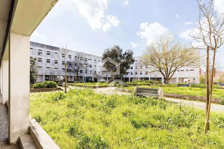 Apartamento T3 para Venda em Malagueira e Horta das Figueiras Foto 24