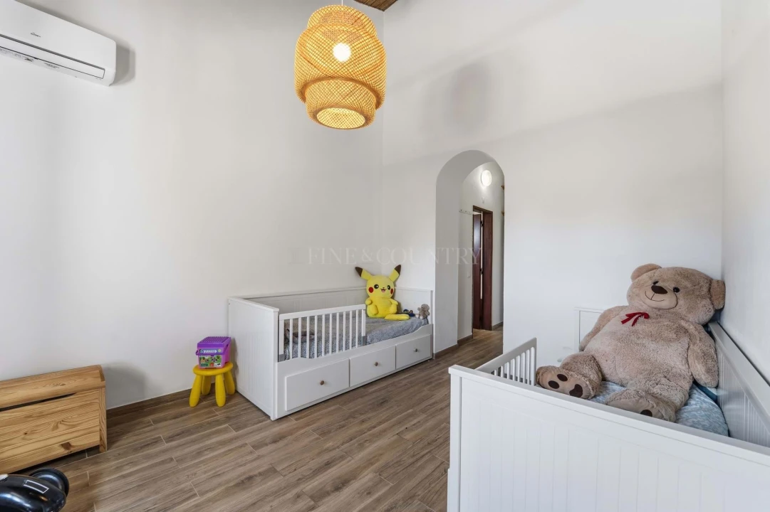 Moradia T6 para Venda em Boliqueime Foto 9